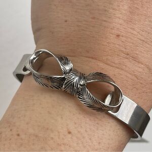 Dillard's Silver Infinity Knot Bow  Bracelet